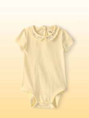 Infant Winnie the Pooh Embroidered Scalloped Collar Body Suit Butter Yellow
